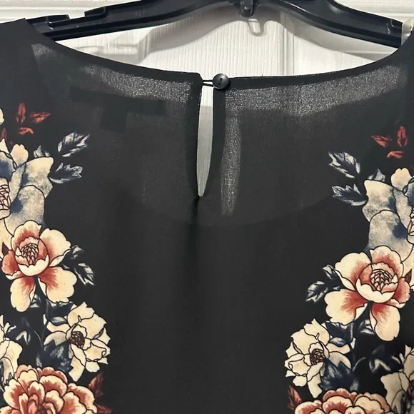 NWT Valerie Stevens Plus Floral Blouse - Picture 13 of 16